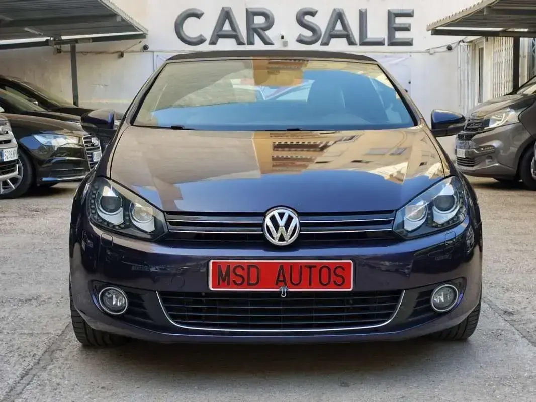 Usado VW Golf 105 CV (77 kW) 2011 Azul Descapotable