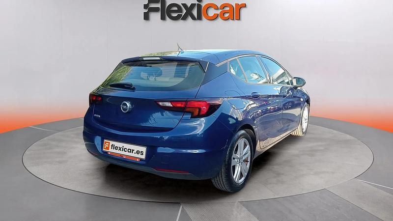Usado Opel Astra Business Elegance 145 CV (106 kW) 2020 Azul Familiar