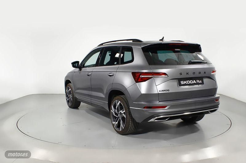 Nuevo Skoda Karoq SportLine 150 CV (110 kW) 2025 Gris SUV