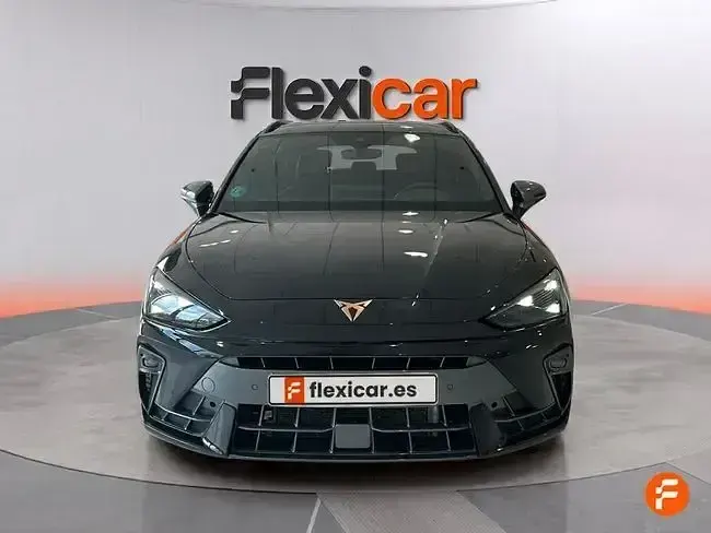Usado Cupra Leon 150 CV (110 kW) 2025 Negro