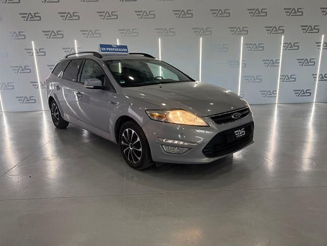 Usado Ford Mondeo Titanium 160 CV (117 kW) 2011 Gris Familiar