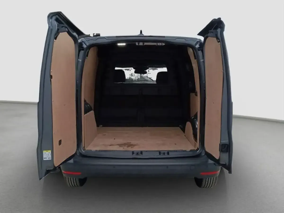 Usado VW Caddy 122 CV (89 kW) 2026 Gris Monovolumen