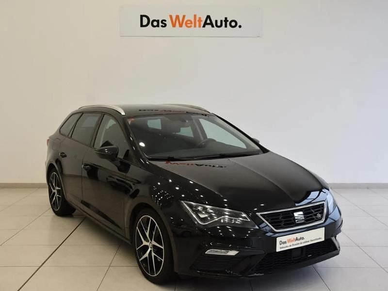 Usado Seat Leon ST FR 150 CV (110 kW) 2017 Negro Familiar