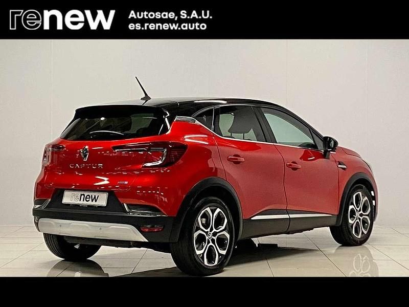 Usado Renault Captur 160 CV (117 kW) 2021 Rojo SUV