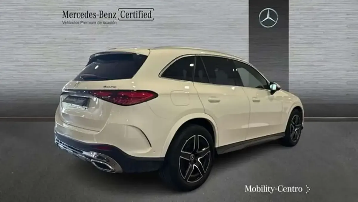 Usado Mercedes GLC220 197 CV (144 kW) 2025 Blanco SUV