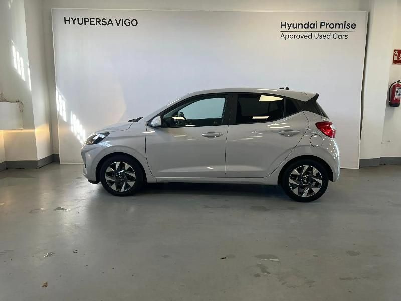 Nuevo Hyundai i10 63 CV (46 kW) 2025 Gris/plata Utilitario
