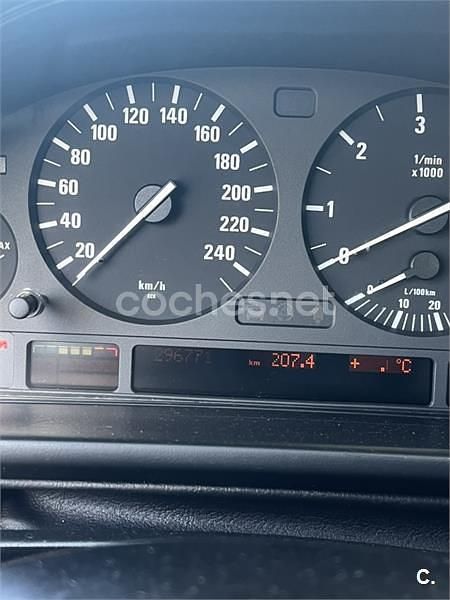 Usado BMW 530 193 CV (141 kW) 2002 Gris / plata Berlina