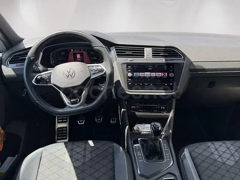 Usado VW Tiguan R-line 150 CV (110 kW) 2024 Blanco SUV
