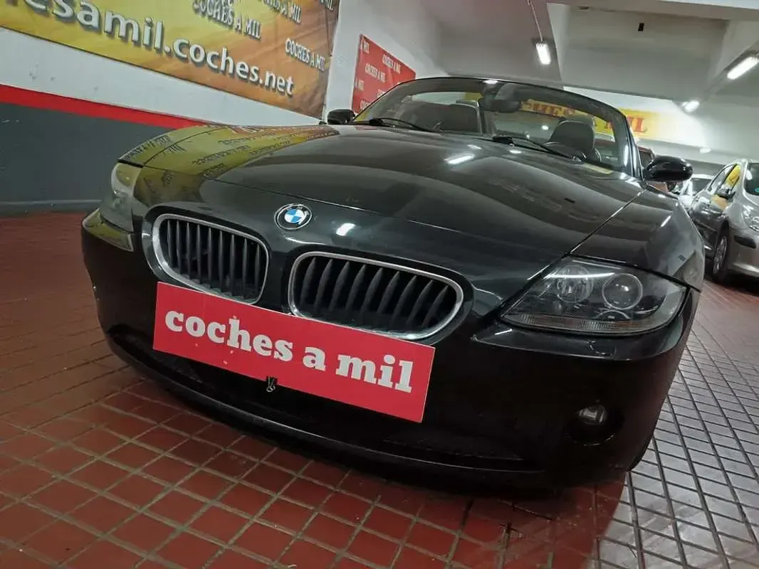 Usado BMW Z4 170 CV (125 kW) 2005 Negro Descapotable