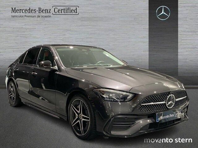 Nuevo Mercedes C63 AMG 163 CV (119 kW) 2025 Gris Berlina