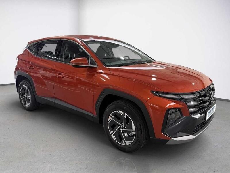 Serenity white Usado 2024 Hyundai Tucson SUV | 29.490 € (Precio justo) - Imagen 1/4