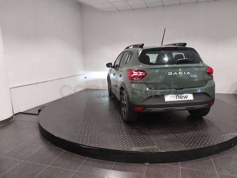 Usado Dacia Sandero Expression 91 CV (66 kW) 2025 Gris / plata Berlina