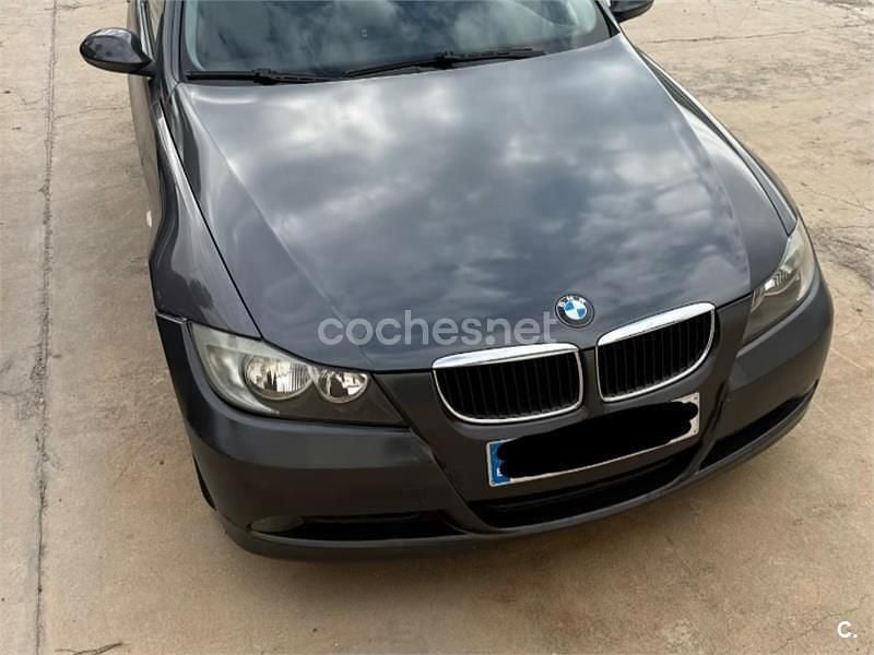 Gris / plata Usado 2013 BMW 320 Gran Turismo Berlina | 5490 € - Imagen 1/1