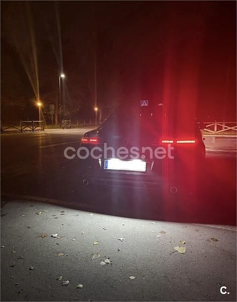 Negro Usado 2010 Renault Laguna Coupé GT Coupe | 8500 € - Imagen 1/4