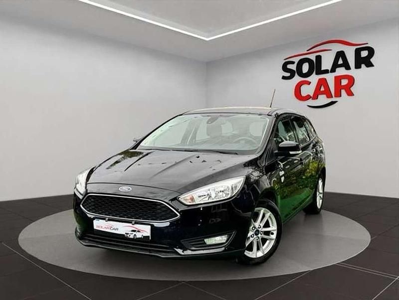 Negro Usado 2017 Ford Focus ST-Line Familiar | 8600 € (Super precio) - Imagen 1/4