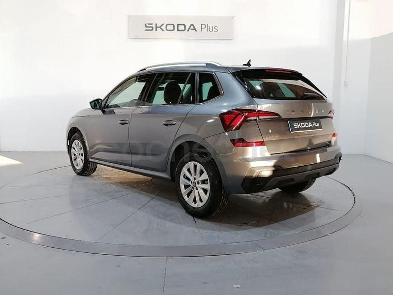 Nuevo Skoda Kamiq Selection 115 CV (84 kW) 2025 Gris / plata SUV