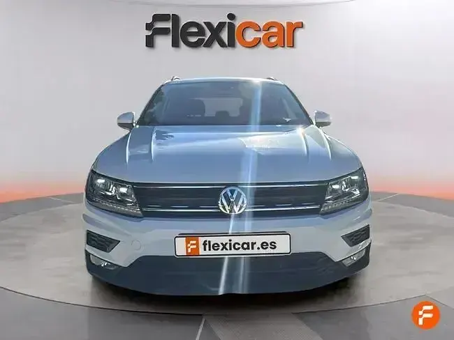 Usado VW Tiguan Advance 150 HP (110 kW) 2018 Branco SUV