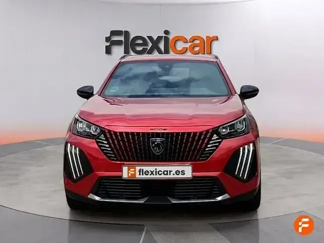 Usado Peugeot 2008 Allure 100 CV (73 kW) 2023 Rojo SUV