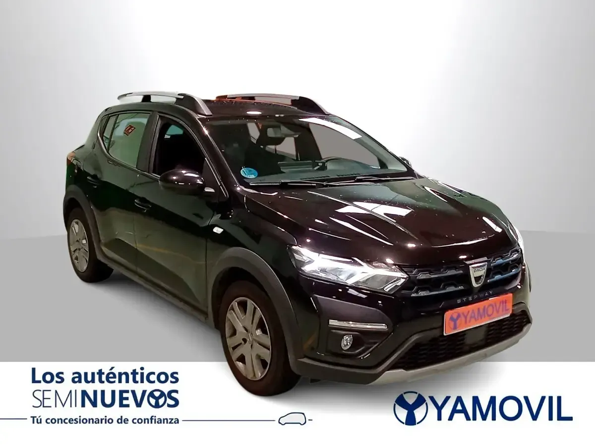 Usado Dacia Sandero Essentiel 101 CV (74 kW) 2022 Negro Berlina