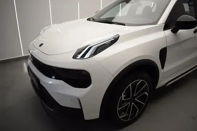 Usado Lynk & Co 01 280 CV (205 kW) 2026 Blanco SUV