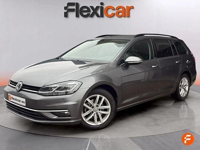 Usado VW Golf VII Advance 115 CV (84 kW) 2020 Gris Familiar