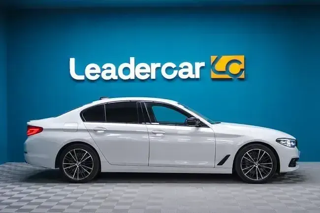 Käytetty BMW 530 Sport Line 265 HP (194 kW) 2017 Valkoinen Sedan