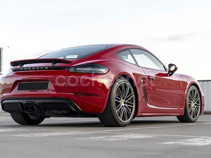Usado Porsche 718 Cayman GTS 365 CV (268 kW) 2018 Rojo Coupe