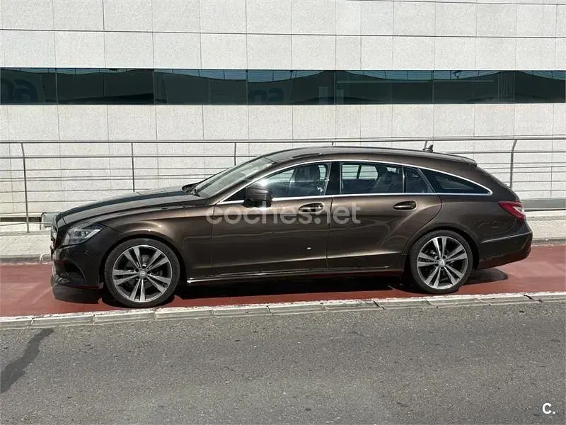 Usado Mercedes CLS250 Shooting Brake 204 CV (150 kW) 2015 Marrón Familiar