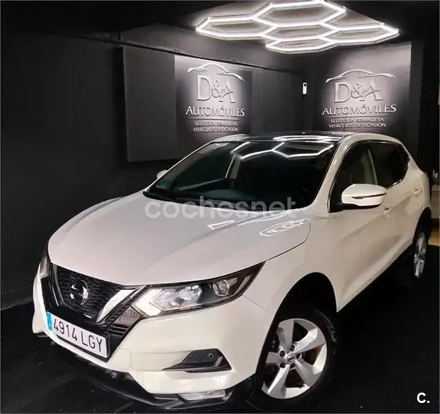 Usado Nissan Qashqai Acenta 140 CV (102 kW) 2020 Blanco SUV