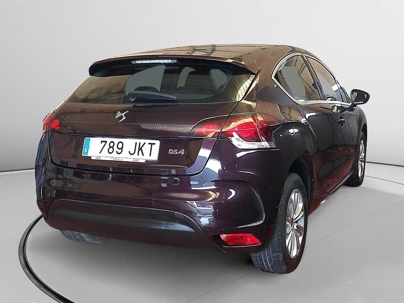 Usado DS Automobiles DS4 121 CV (88 kW) 2015 Burdeos Utilitario