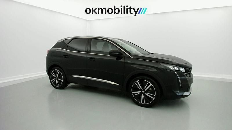 Usado Peugeot 3008 GT 300 CV (220 kW) 2022 Negro perla nera SUV
