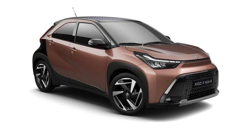 Nuevo Toyota Aygo X 116 CV (85 kW) 2025 Marrón SUV