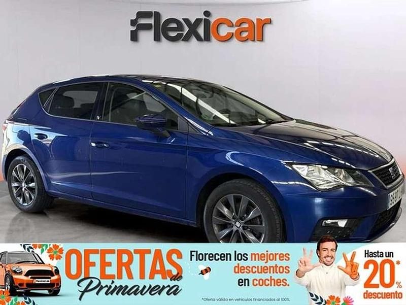 Usado Seat Leon ST Style 131 CV (96 kW) 2020 Azul Familiar