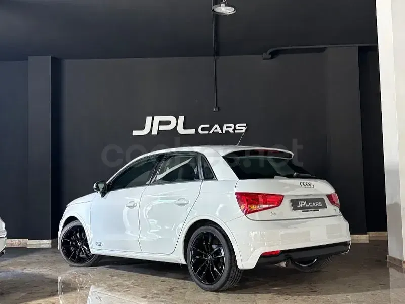 Usado Audi A1 Sportback 116 CV (85 kW) 2016 Blanco Utilitario