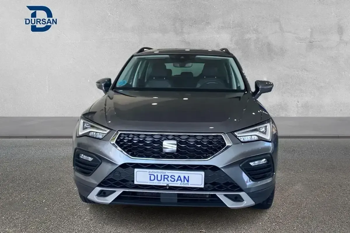 Usado Seat Ateca Style 150 CV (110 kW) 2022 Gris SUV