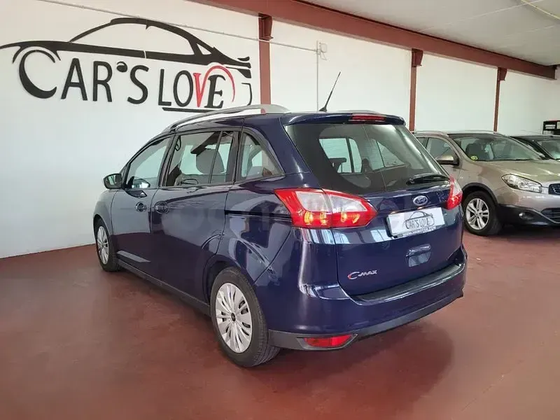 Usado Ford Grand C-Max Trend 120 CV (88 kW) 2016 Azul Monovolumen