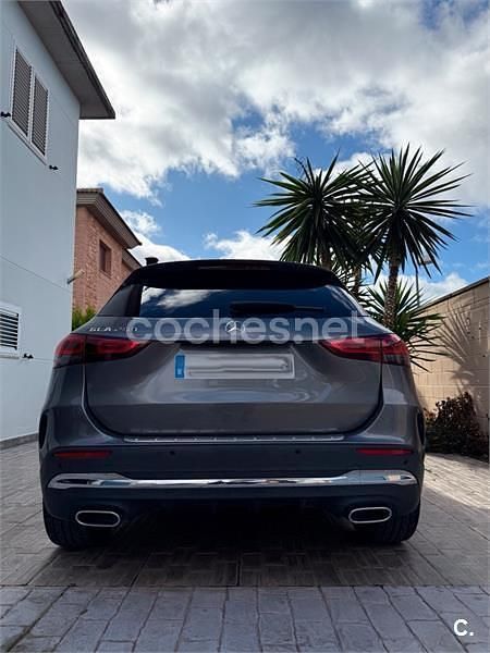 Usado Mercedes GLA200 156 CV (114 kW) 2020 Gris / plata SUV