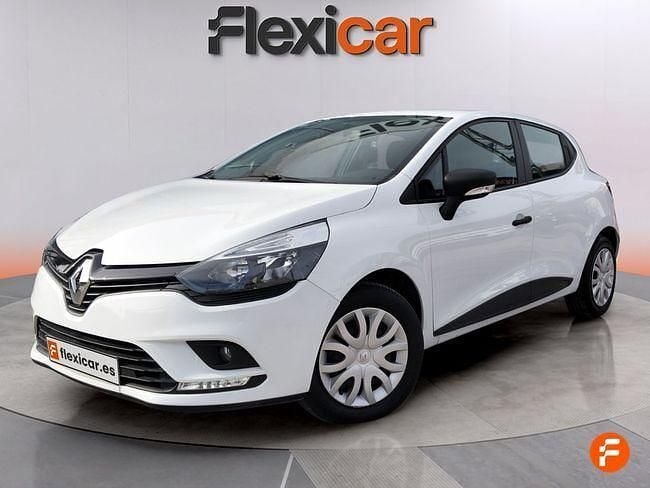 Begagnad Renault Clio IV Life 75 HK (55 kW) 2017 Vit Sedan