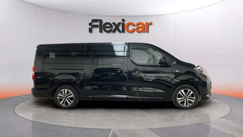 Begagnad Peugeot Traveller Business-Line 180 HK (132 kW) 2024 Svart Minibuss