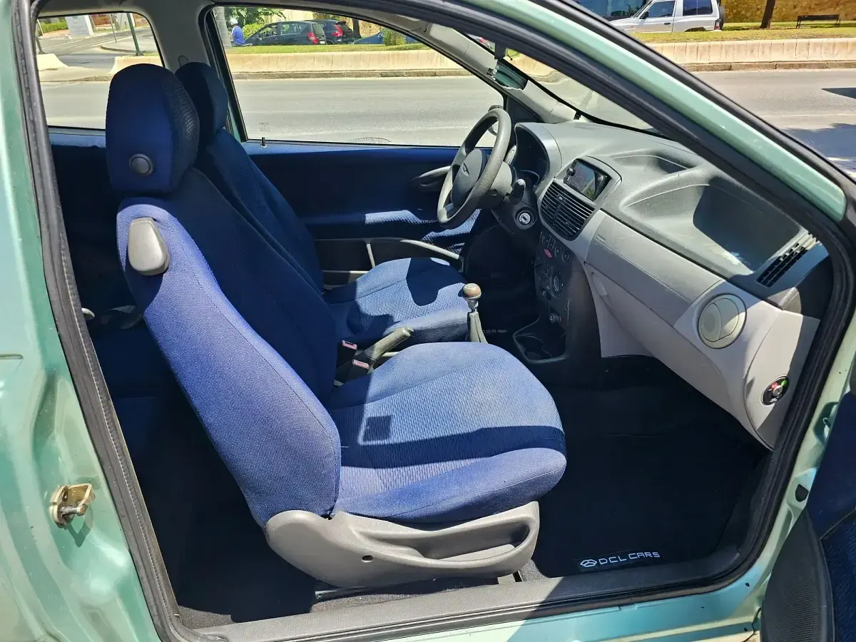 Usado Fiat Punto 60 CV (44 kW) 2000 Utilitario