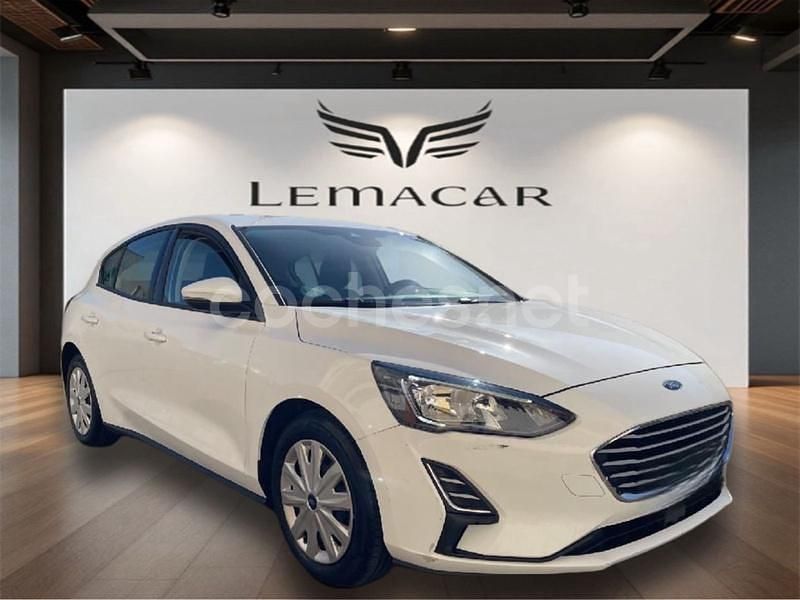 Blanco Usado 2019 Ford Focus Trend Berlina | 12.299 € (Precio justo) - Imagen 1/4