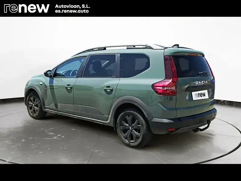 Usado Dacia Jogger Extreme 100 CV (73 kW) 2023 Verde Monovolumen