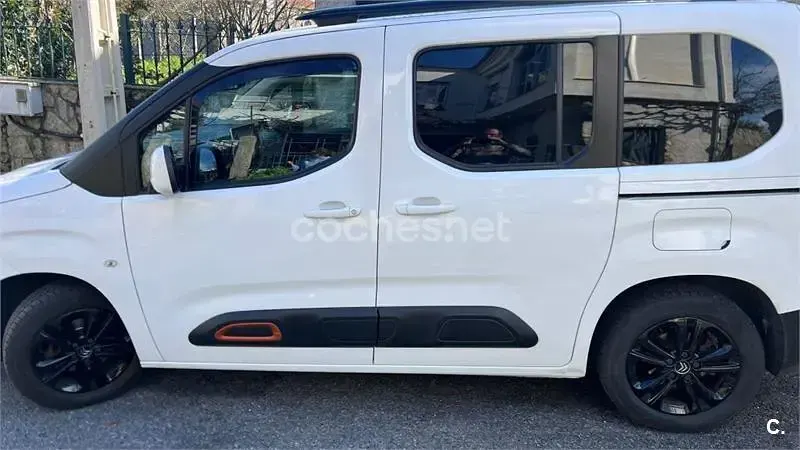 Usado Citroën e-Berlingo Feel 102 CV (75 kW) 2021 Blanco Monovolumen
