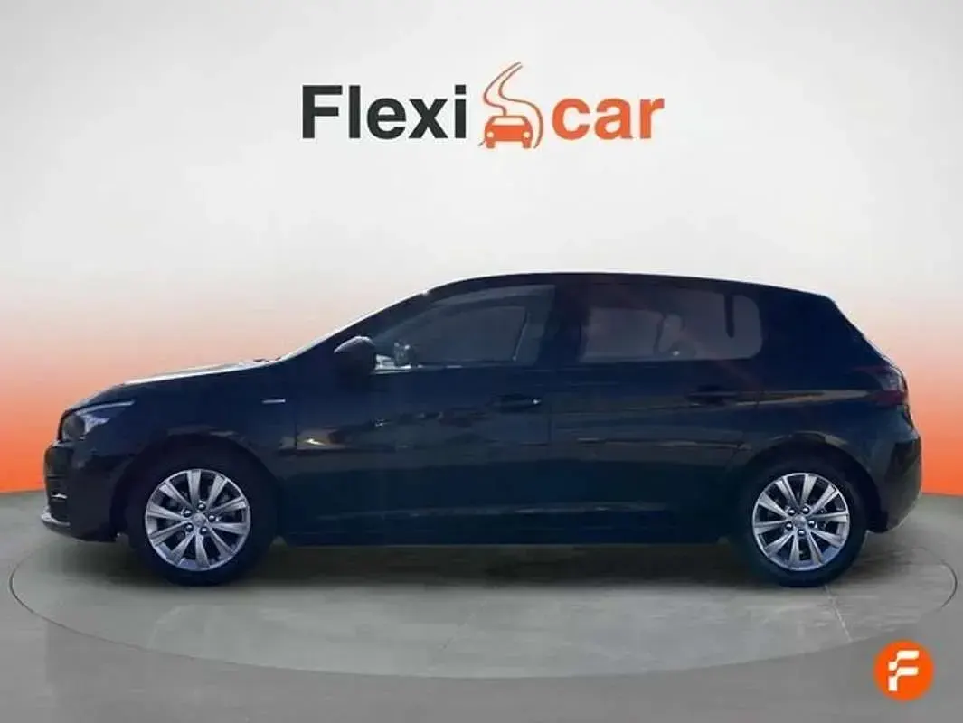 Usado Peugeot 308 Style 110 CV (80 kW) 2019 Negro Utilitario