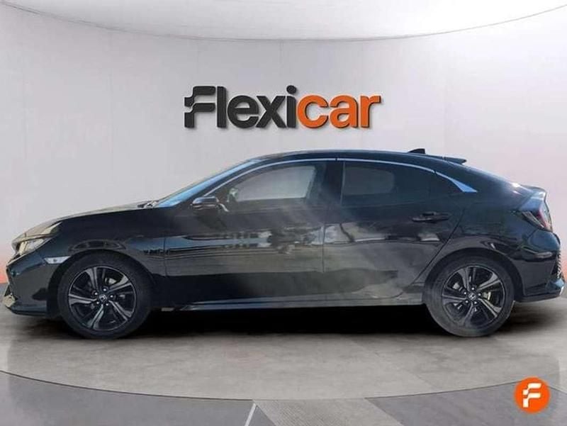 Usado Honda Civic Comfort 129 CV (94 kW) 2019 Negro Utilitario