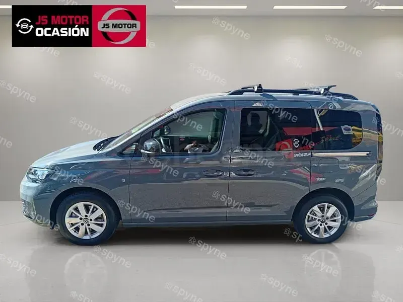 Usado VW Caddy Life 114 CV (83 kW) 2023 Gris / plata Monovolumen