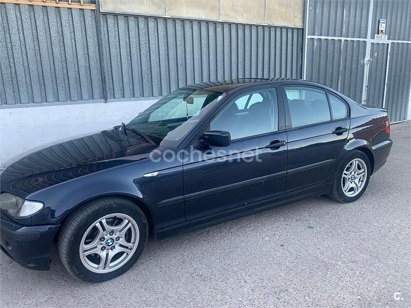 Usado BMW 320 150 CV (110 kW) 2005 Azul Berlina