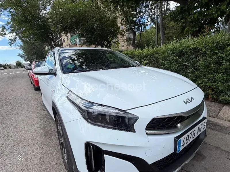 Usado Kia XCeed 115 CV (84 kW) 2025 Blanco SUV