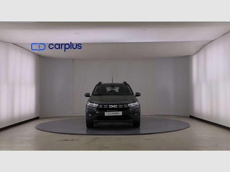 Usado Dacia Sandero Expression 91 CV (66 kW) 2024 Gris Utilitario