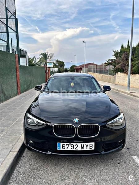 Negro Usado 2012 BMW 116 Utilitario | 9300 € (Precio justo) - Imagen 1/4